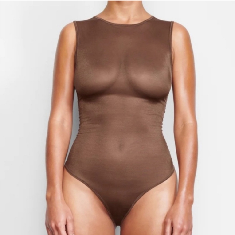 NWT SKIMS Glissenette Crew Neck Sheer Thong Bodysuit in Cocoa 4X